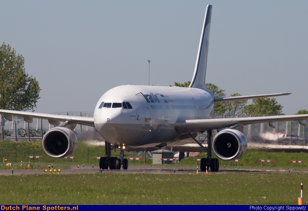 EP-IBD Airbus A300 Iran Air by Sippowitz