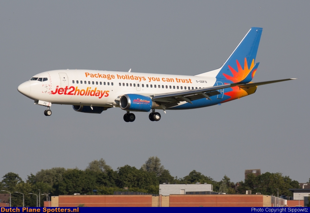 G-GDFO Boeing 737-300 Jet2 by Sippowitz