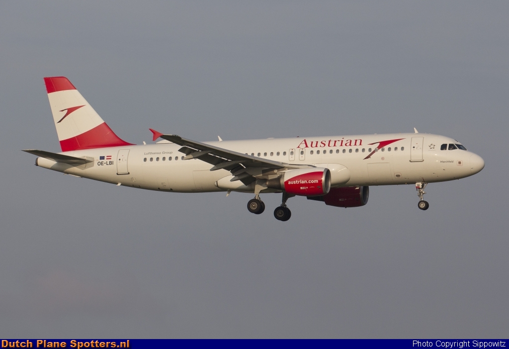 OE-LBI Airbus A320 Austrian Airlines by Sippowitz