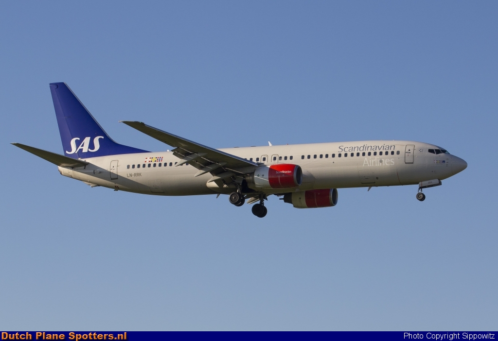LN-RRK Boeing 737-800 SAS Scandinavian Airlines by Sippowitz