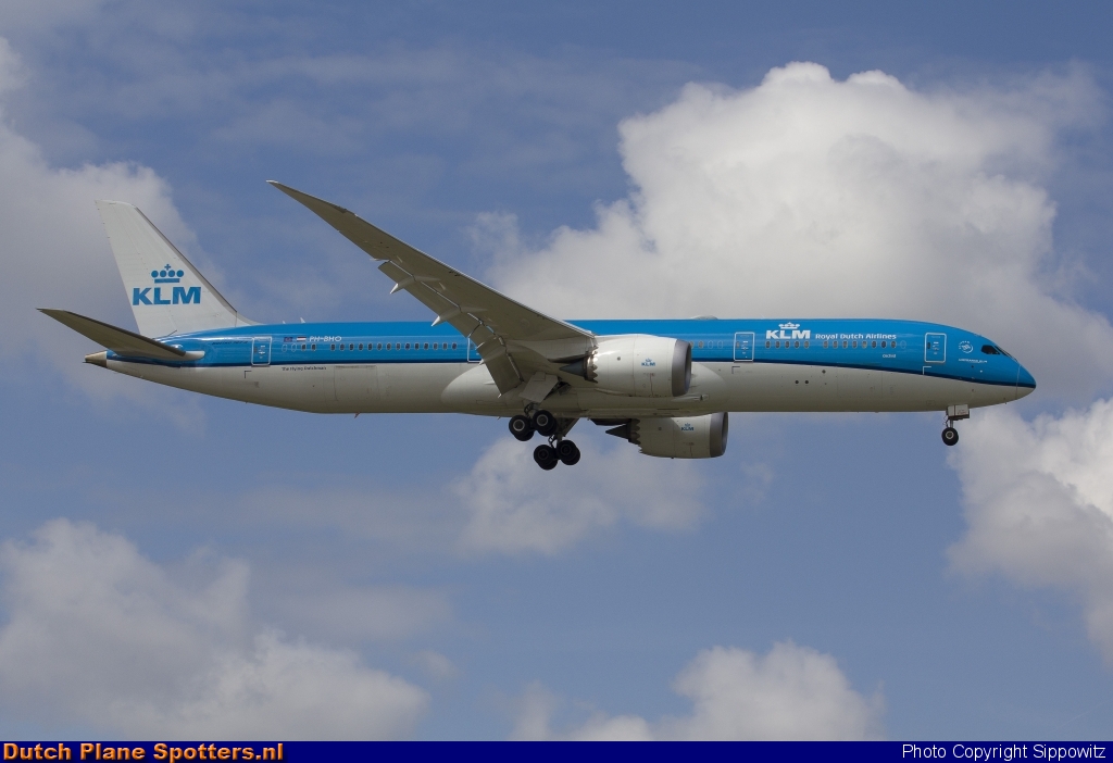 PH-BHO Boeing 787-9 Dreamliner KLM Royal Dutch Airlines by Sippowitz