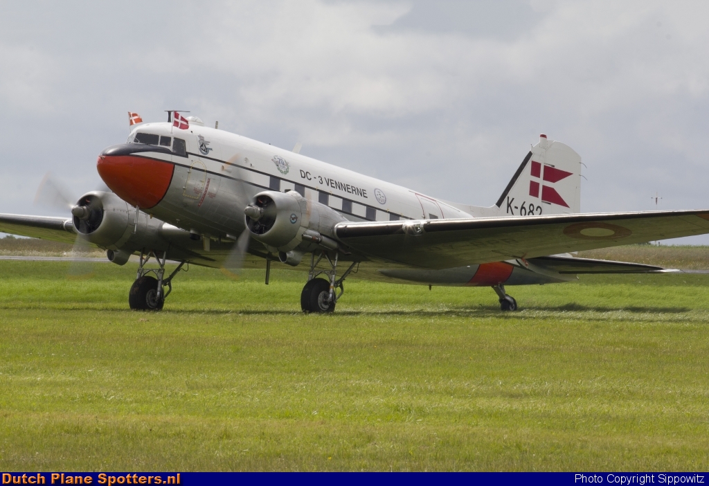 OY-BPB Douglas C-47 Skytrain Foreningen for Flyvende Museumsfly by Sippowitz