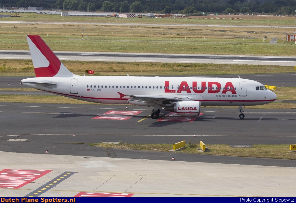 OE-LON Airbus A320 LaudaMotion by Sippowitz