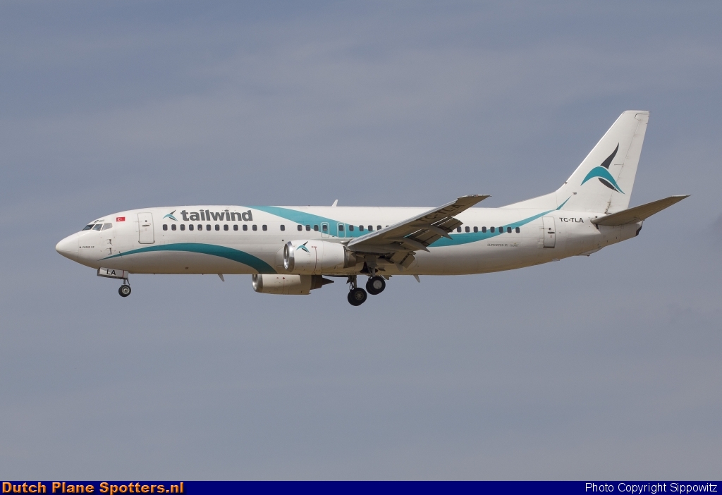 TC-TLA Boeing 737-400 Tailwind Airlines by Sippowitz