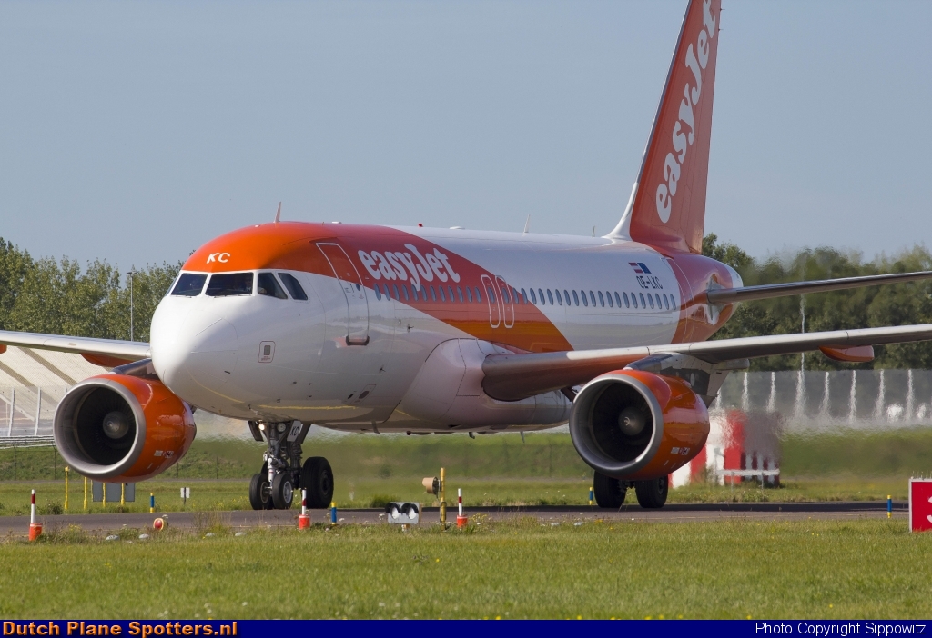 OE-LKC Airbus A319 easyJet Europe by Sippowitz