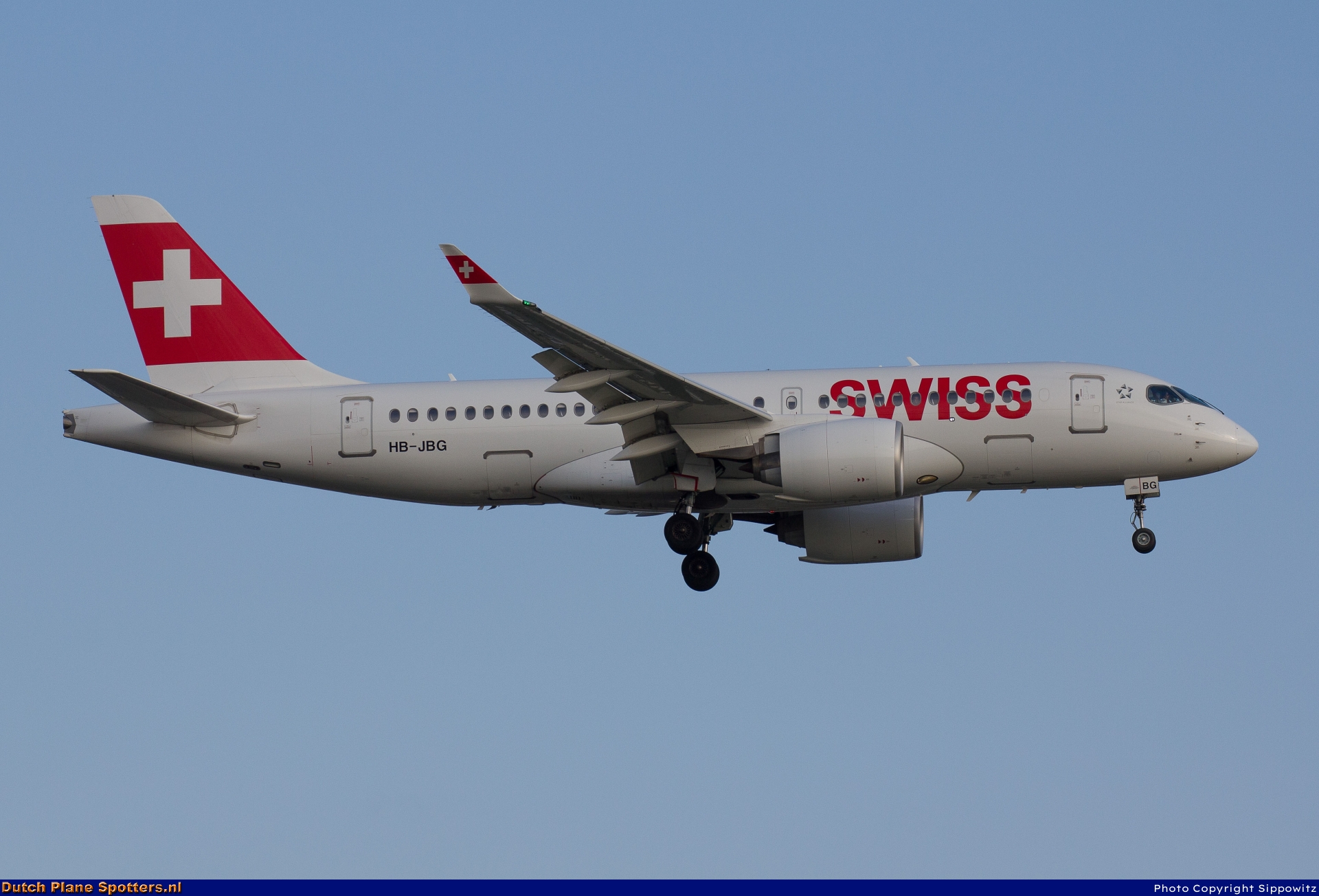 HB-JBG Airbus A220-100 Swiss International Air Lines by Sippowitz