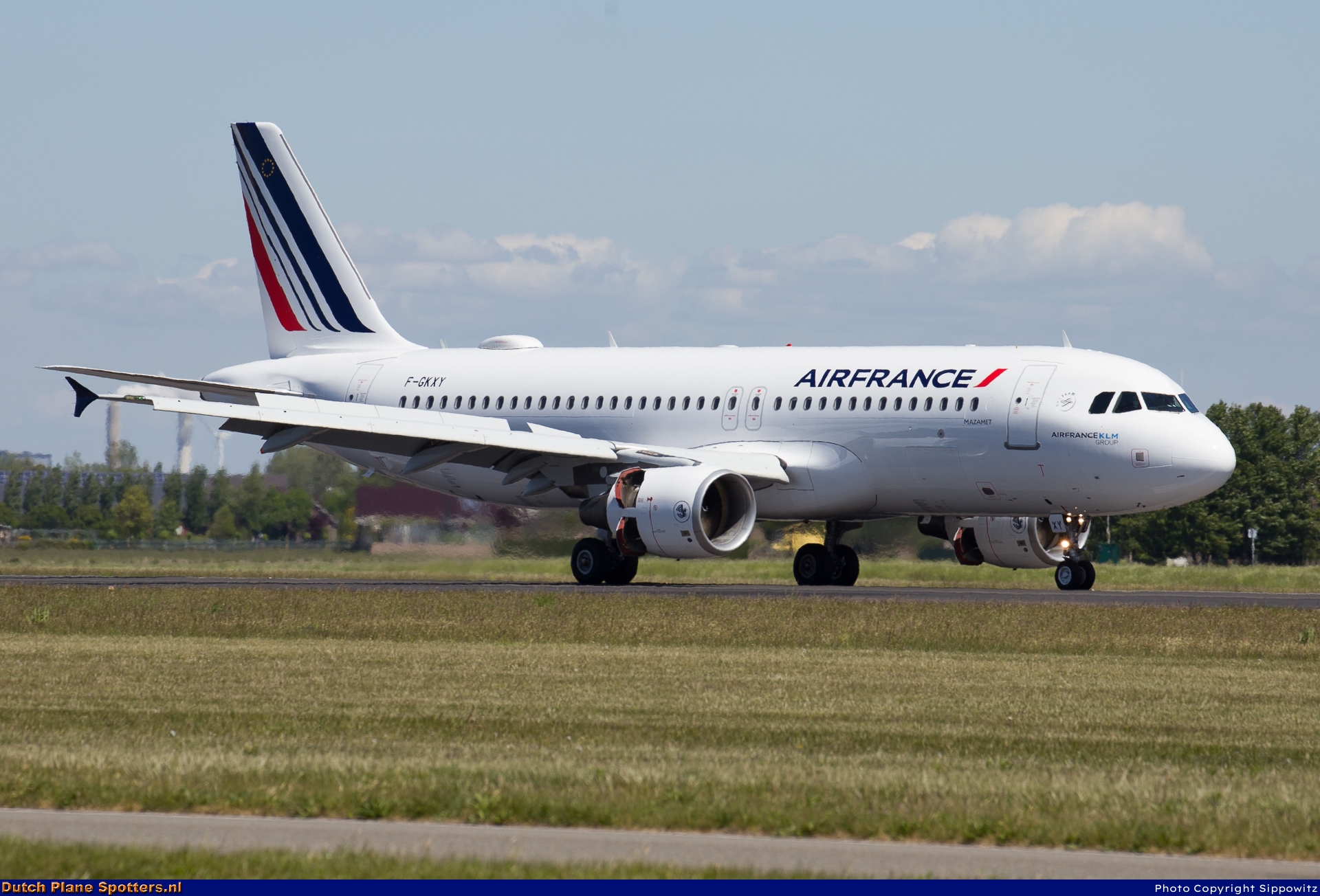 F-GKXY Airbus A320 Air France by Sippowitz