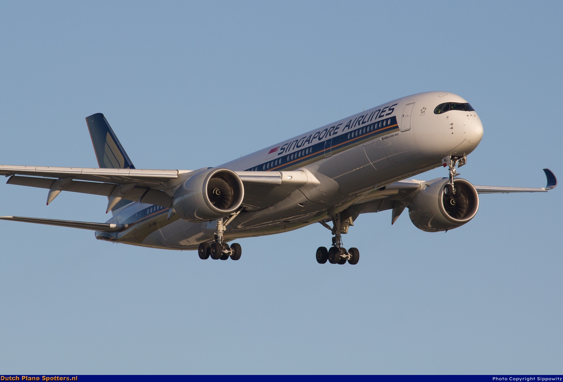 9V-SMU Airbus A350-900 Singapore Airlines by Sippowitz