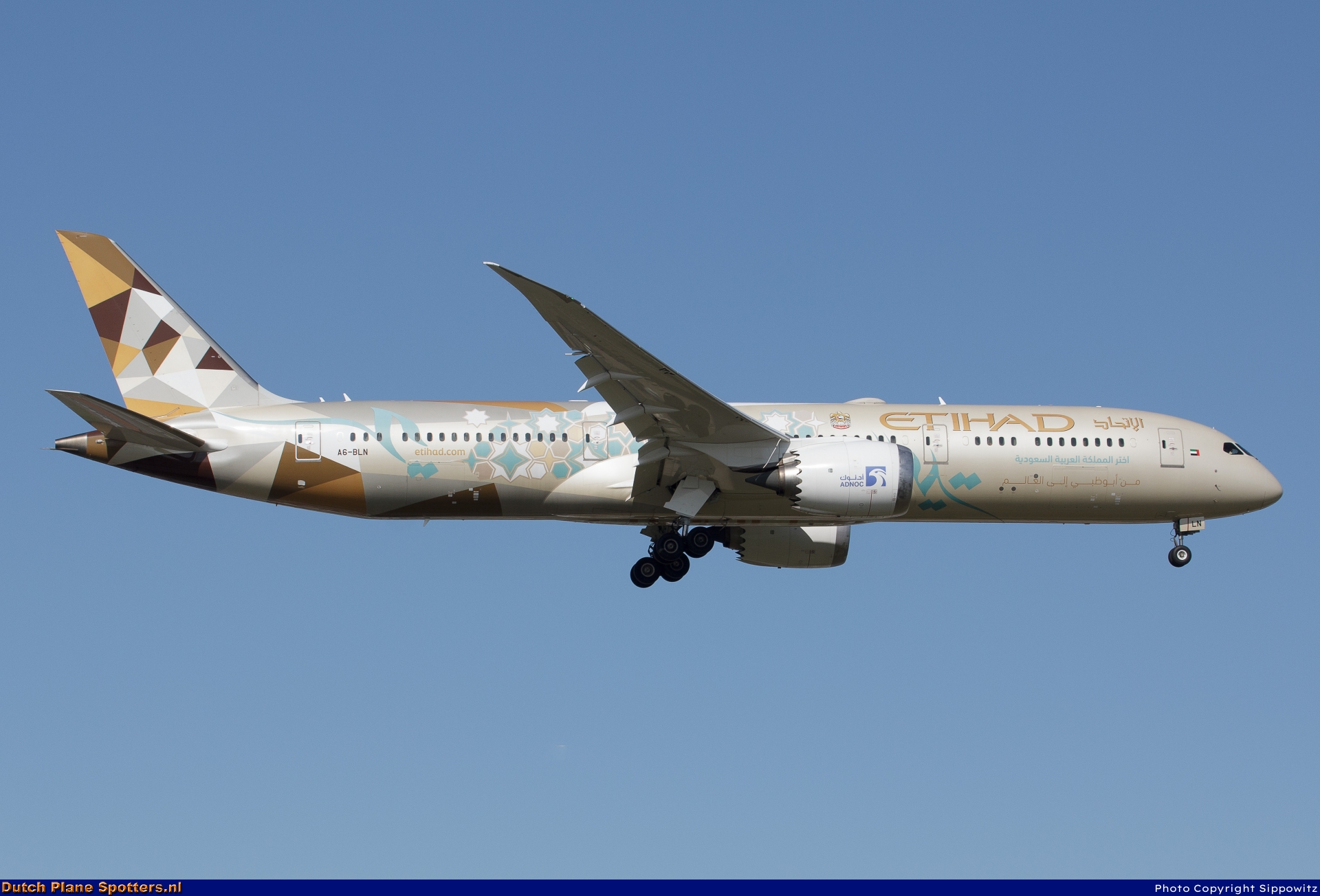A6-BLN Boeing 787-9 Dreamliner Etihad by Sippowitz