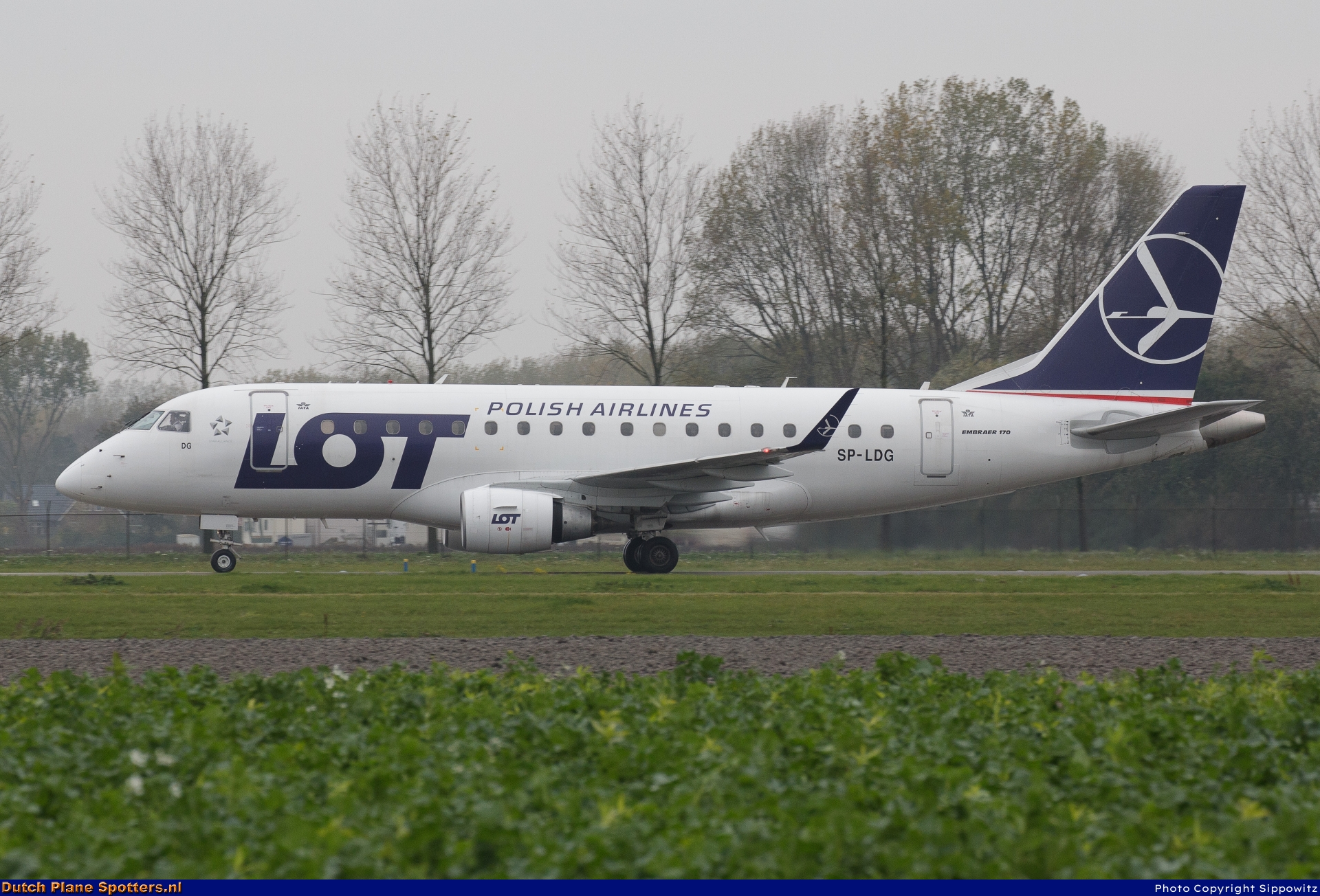 SP-LDG Embraer 170 LOT Polish Airlines by Sippowitz
