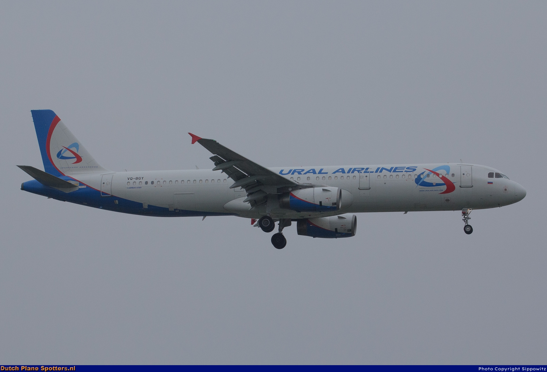 VQ-BGY Airbus A321 Ural Airlines by Sippowitz