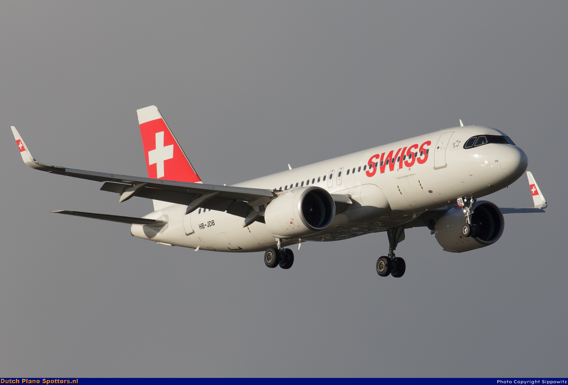 HB-JDB Airbus A320neo Swiss International Air Lines by Sippowitz
