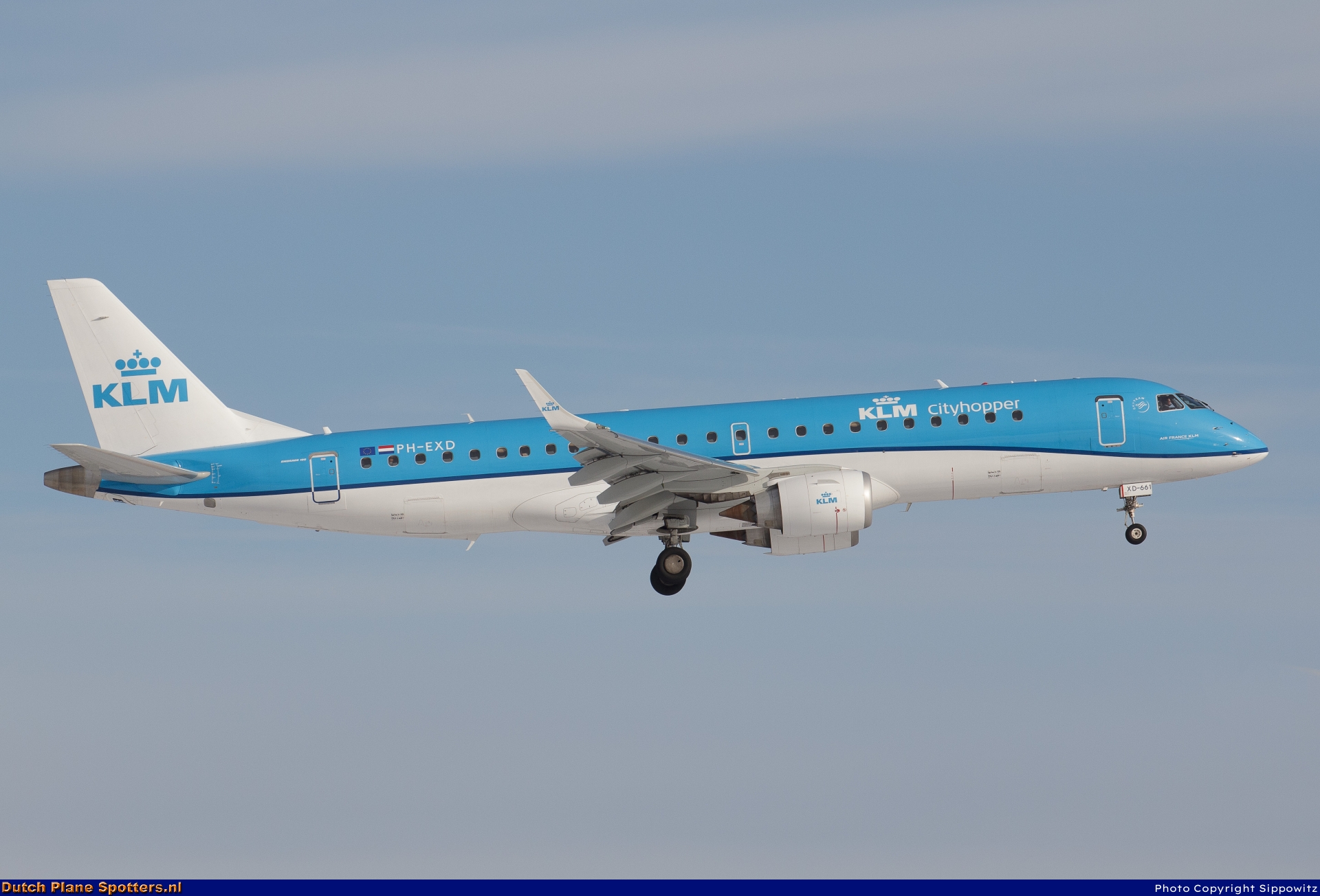 PH-EXD Embraer 190 KLM Cityhopper by Sippowitz