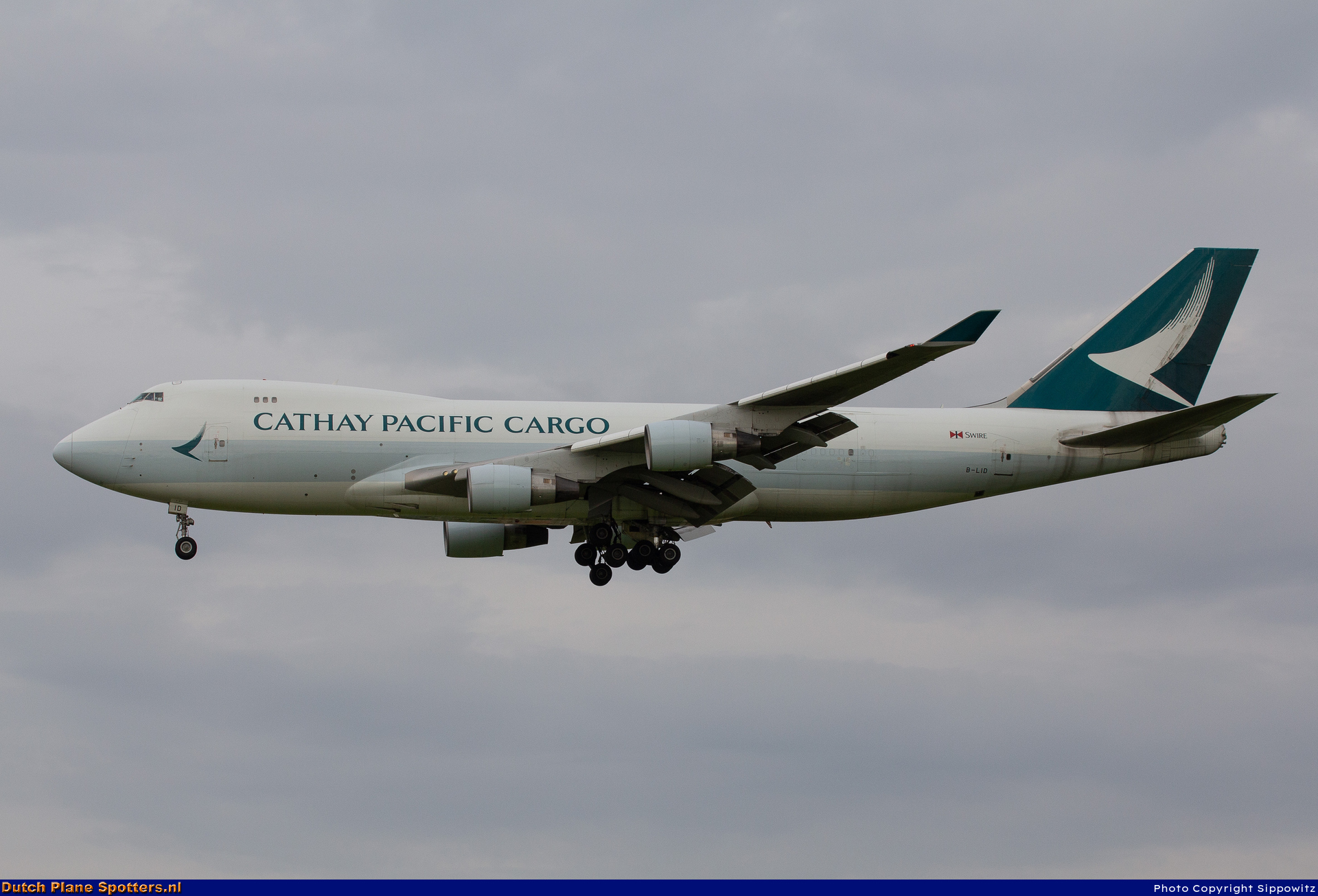 B-LID Boeing 747-400 Cathay Pacific Cargo by Sippowitz