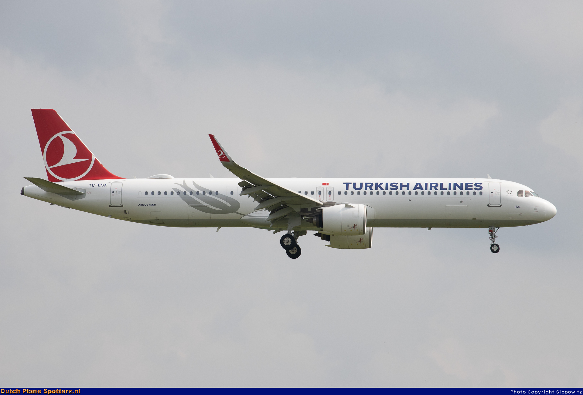 TC-LSA Airbus A321neo Turkish Airlines by Sippowitz