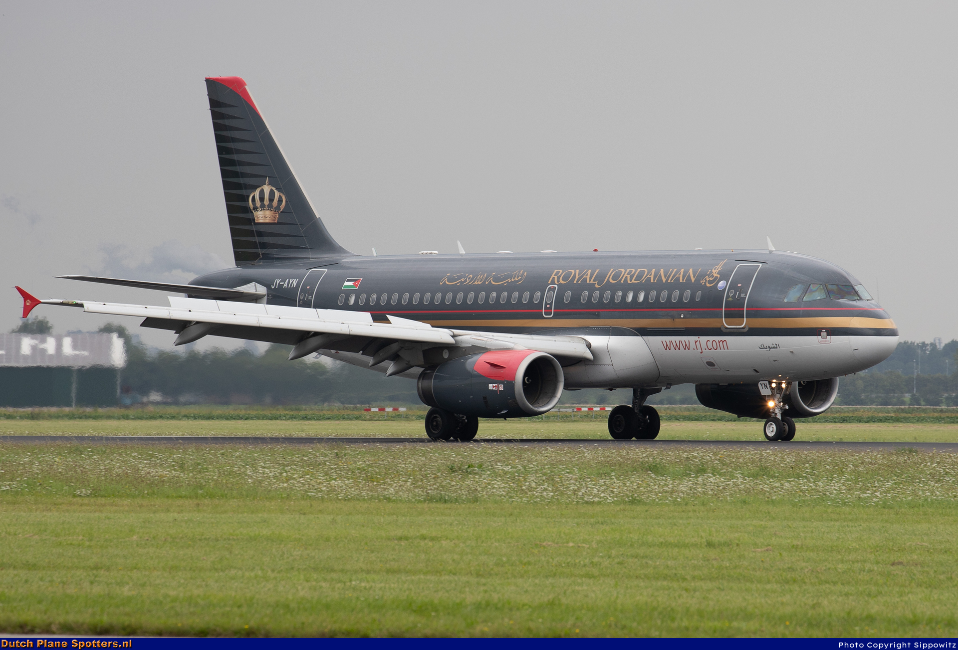 JY-AYN Airbus A319 Royal Jordanian Airlines by Sippowitz