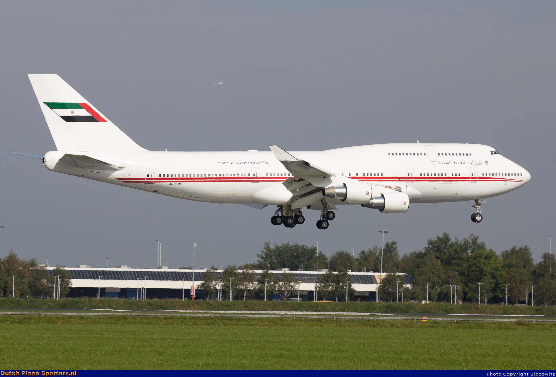 A6-COM Boeing 747-400 Dubai Air Wing by Sippowitz