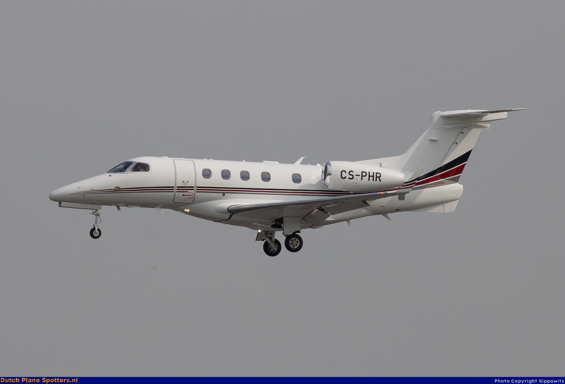 CS-PHR Embraer 505 Phenom 300 NetJets Europe by Sippowitz