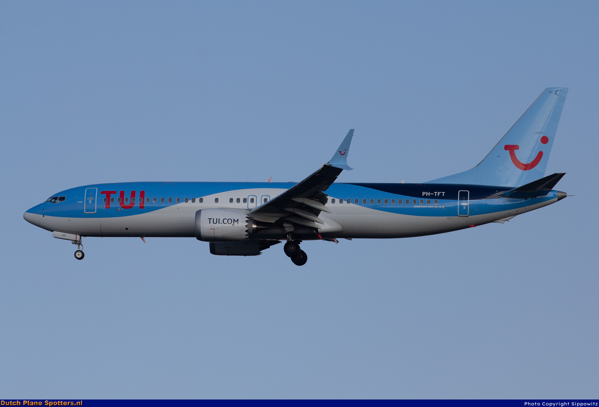 PH-TFT Boeing 737 MAX 8 TUI Airlines Netherlands by Sippowitz