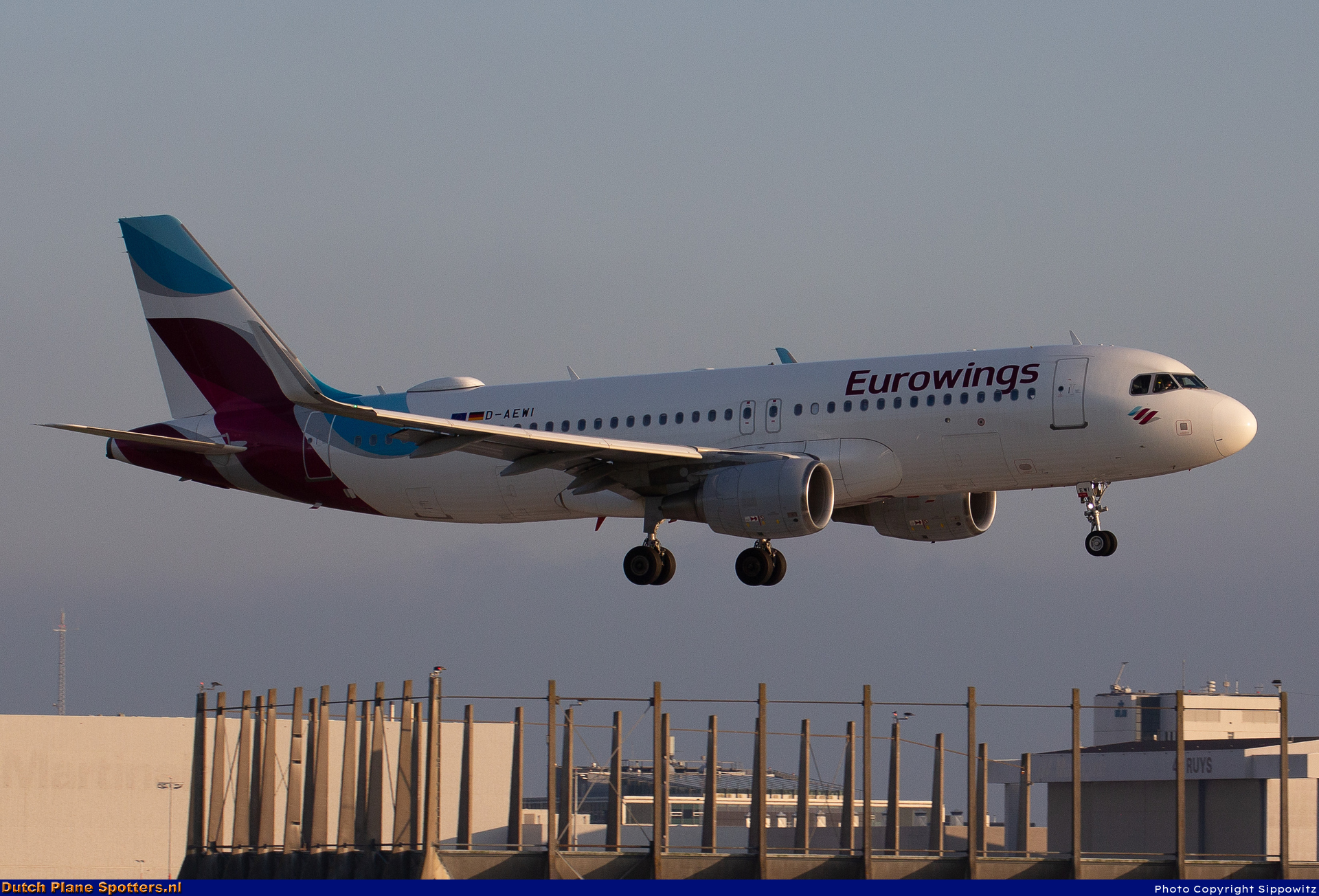 D-AEWI Airbus A320 Eurowings by Sippowitz