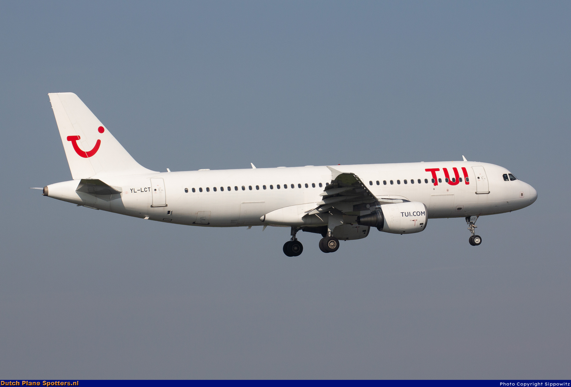 YL-LCT Airbus A320 SmartLynx Airlines (TUI Airlines Netherlands) by Sippowitz