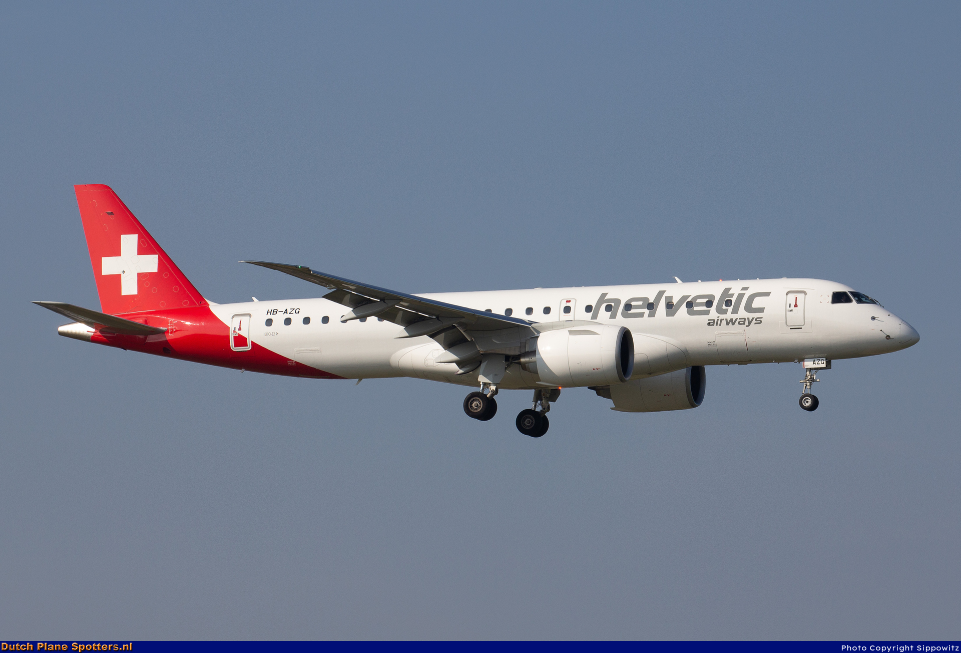 HB-AZG Embraer 190 E2 Helvetic Airways by Sippowitz