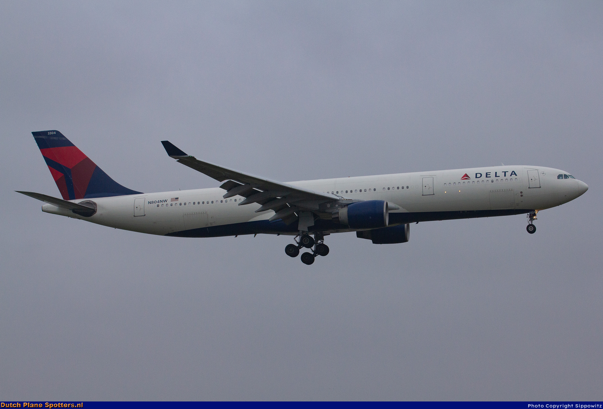 N804NW Airbus A330-300 Delta Airlines by Sippowitz