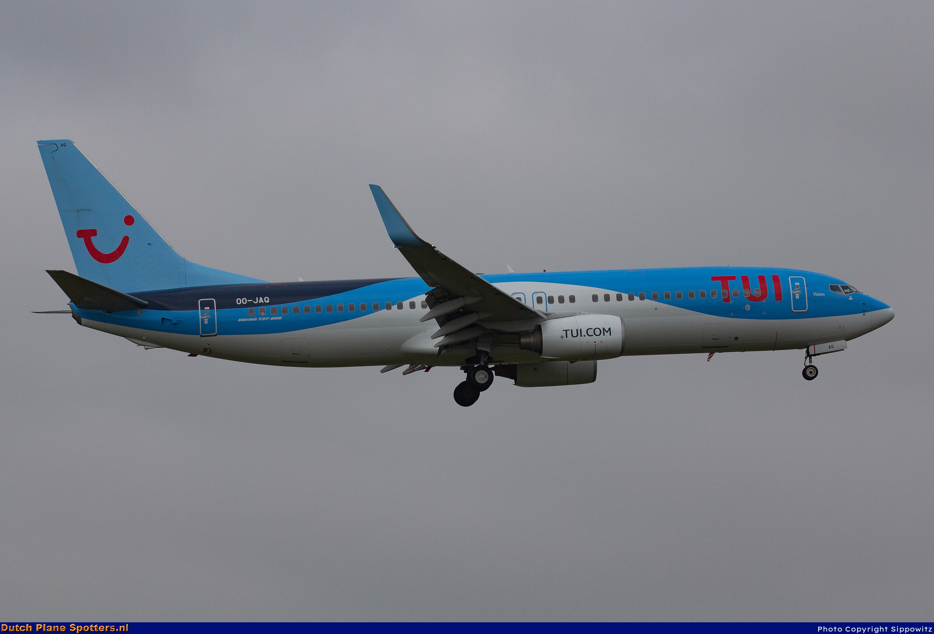 OO-JAQ Boeing 737-800 TUI Airlines Belgium by Sippowitz