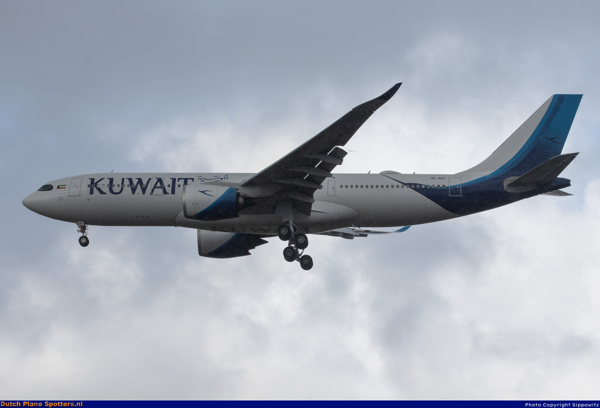 9K-APF Airbus A330-800neo Kuwait Airways by Sippowitz