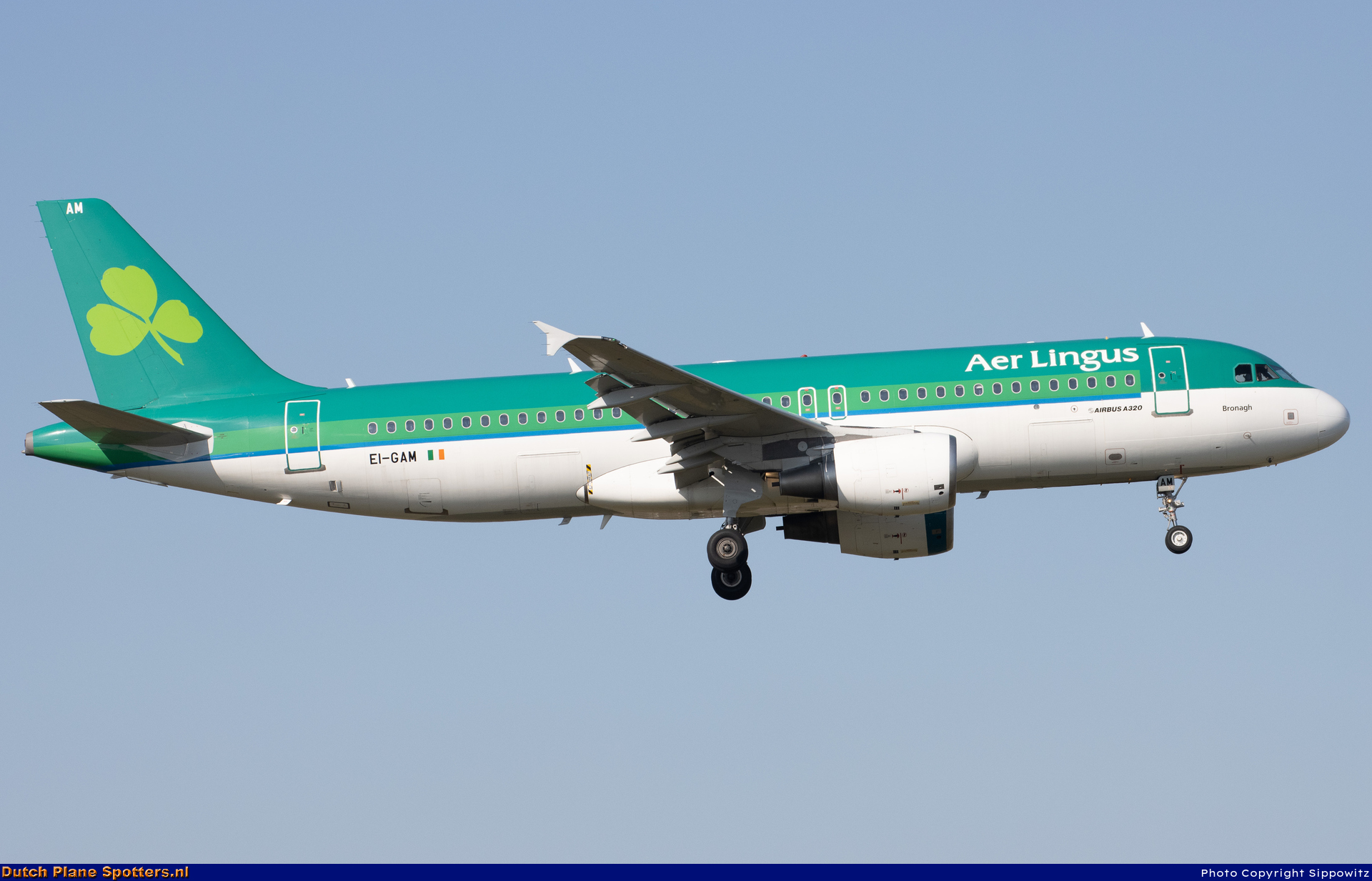 EI-GAM Airbus A320 Aer Lingus by Sippowitz