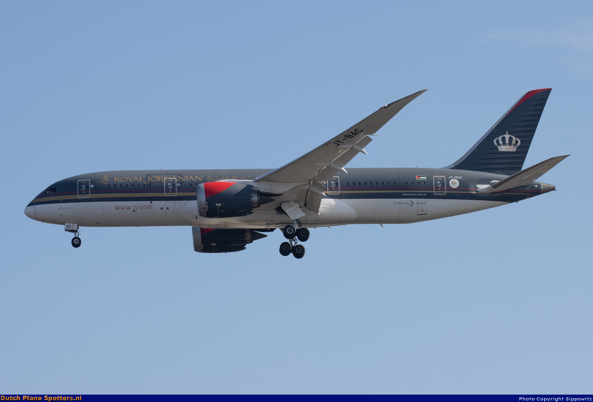 JY-BAC Boeing 787-8 Dreamliner Royal Jordanian Airlines by Sippowitz