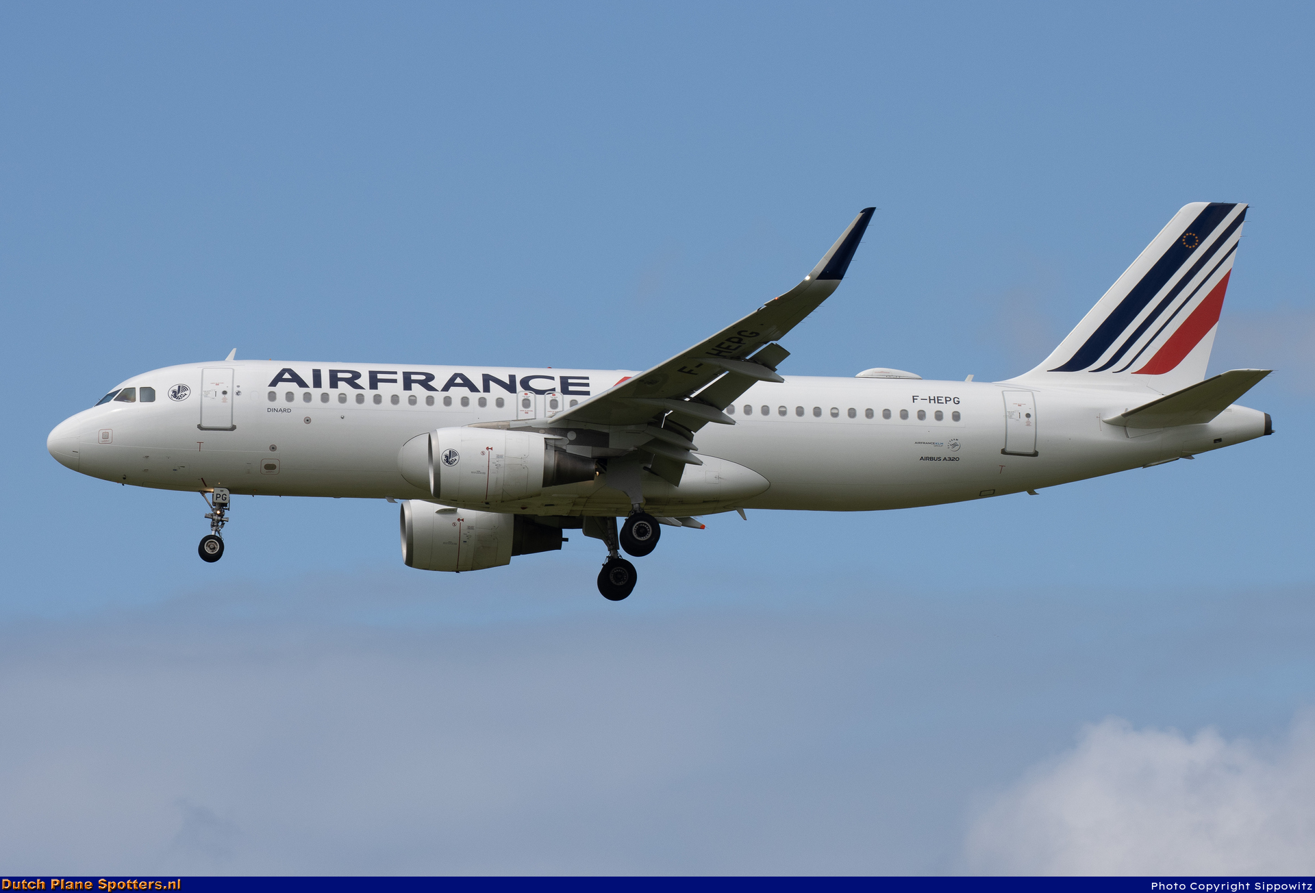 F-HEPG Airbus A320 Air France by Sippowitz