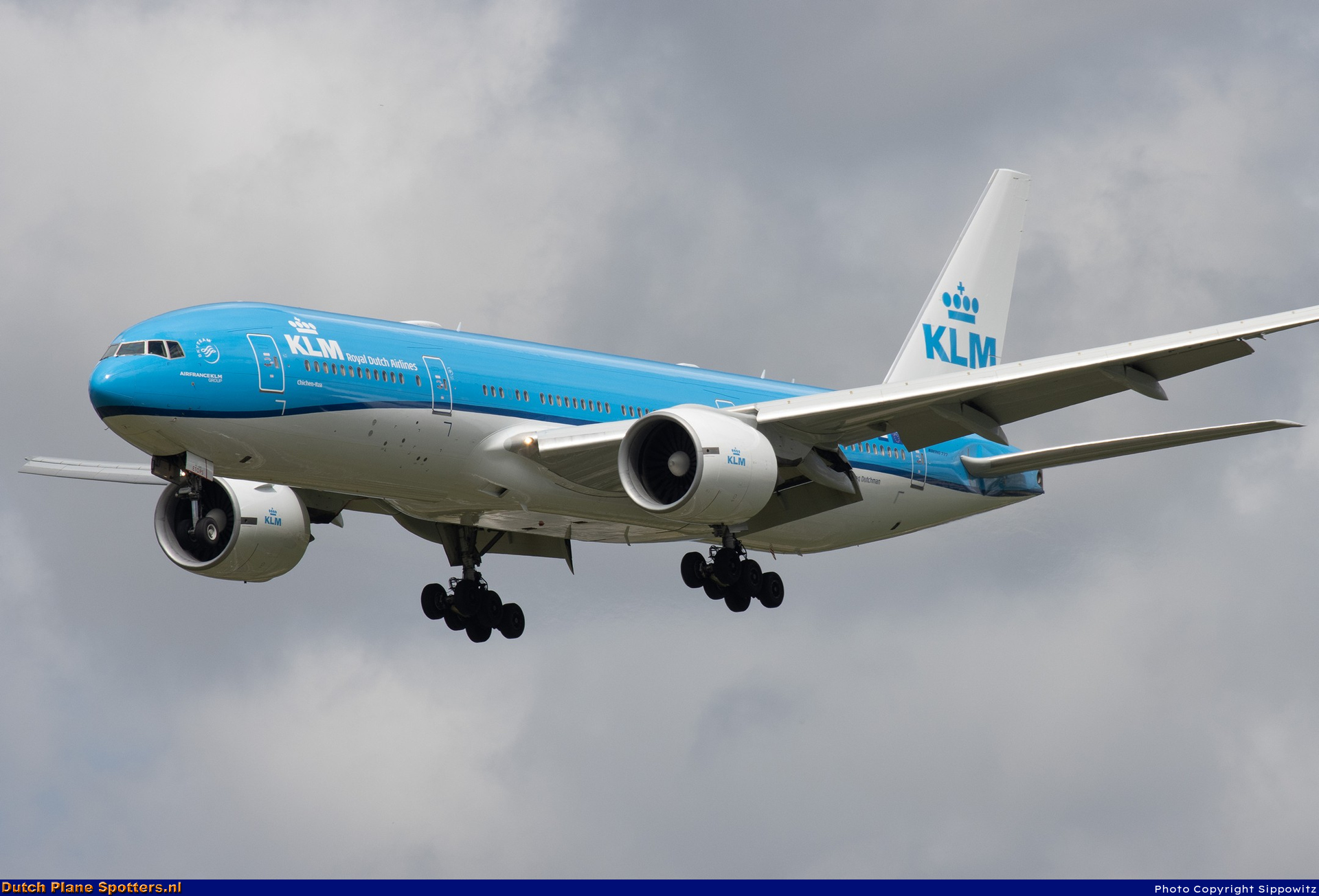 PH-BQC Boeing 777-200 KLM Royal Dutch Airlines by Sippowitz