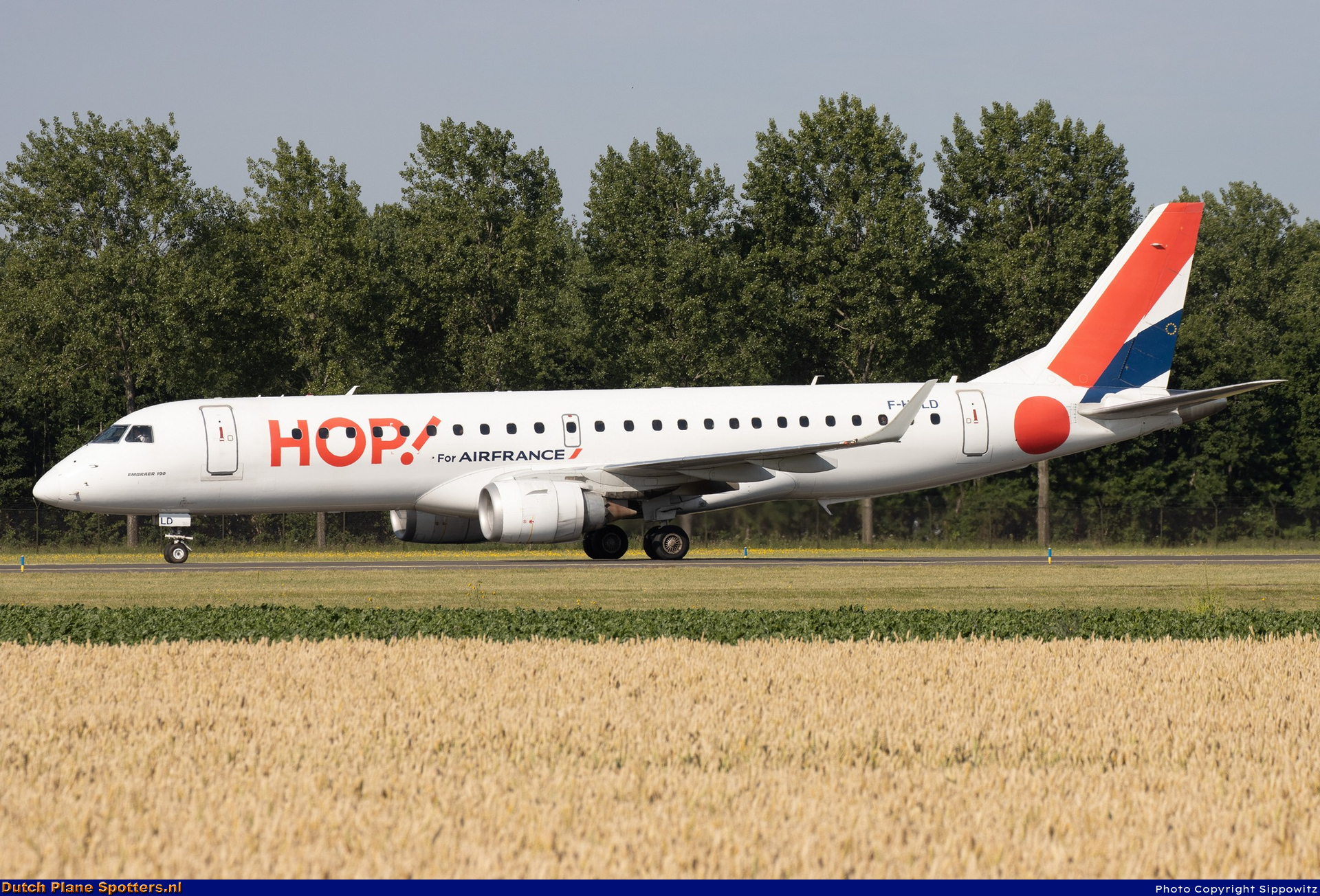 F-HBLD Embraer 190 Hop (Air France) by Sippowitz