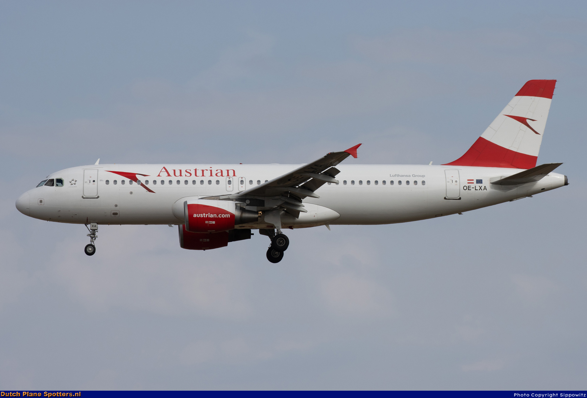 OE-LXA Airbus A320 Austrian Airlines by Sippowitz