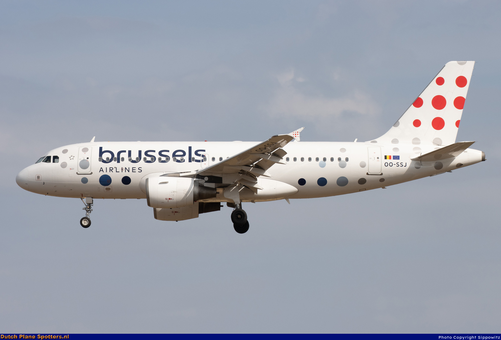 OO-SSJ Airbus A319 Brussels Airlines by Sippowitz