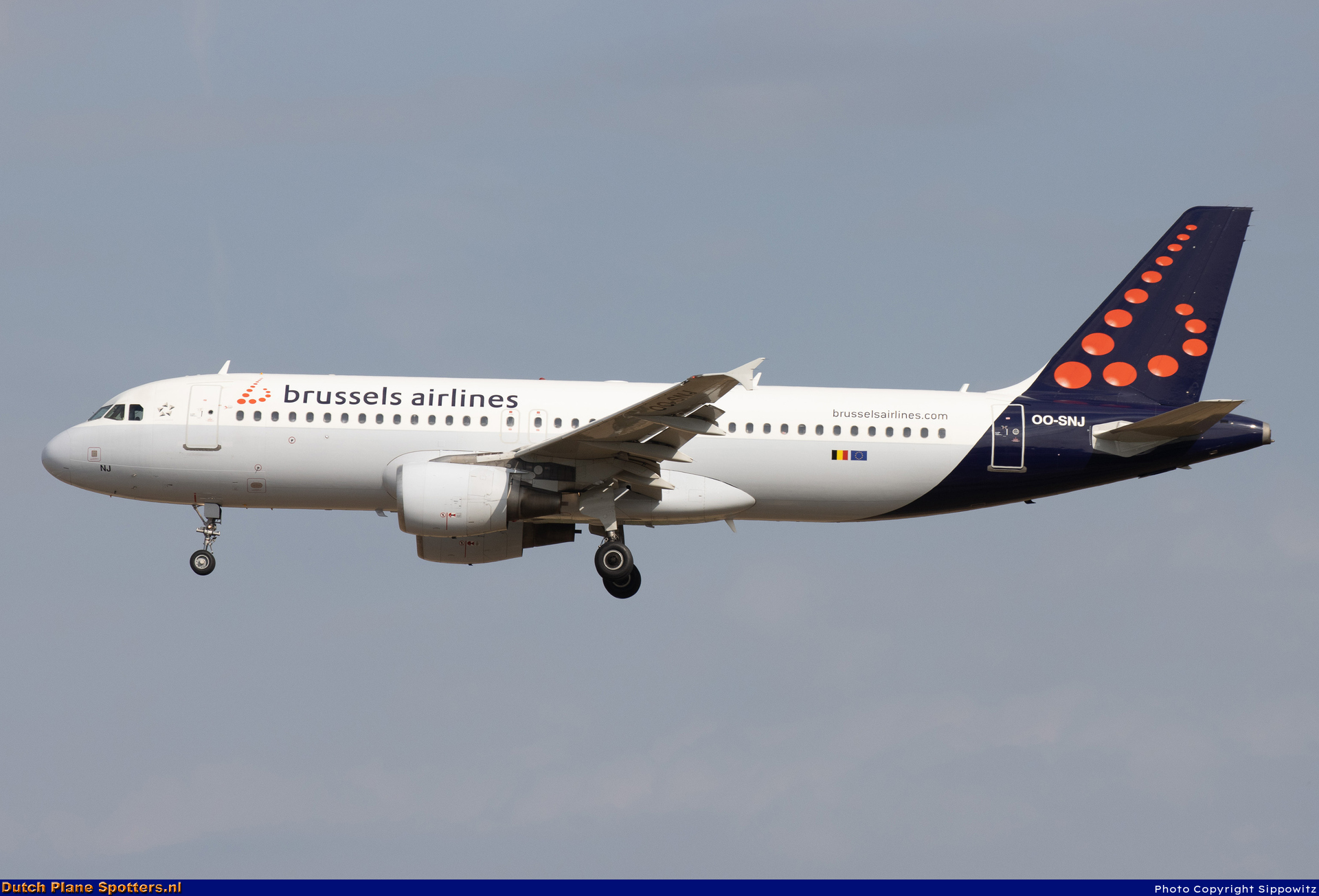 OO-SNJ Airbus A320 Brussels Airlines by Sippowitz