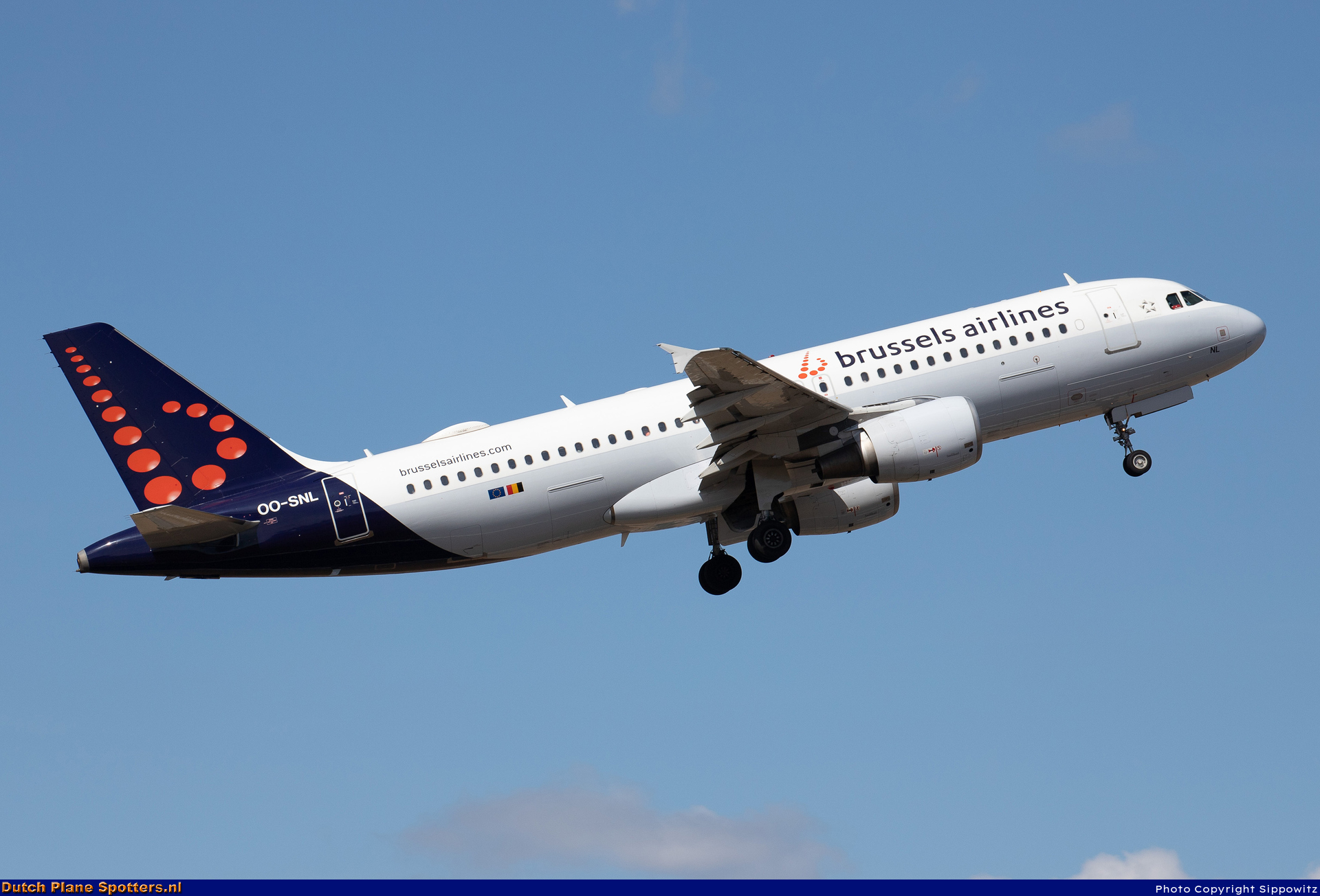 OO-SNL Airbus A320 Brussels Airlines by Sippowitz