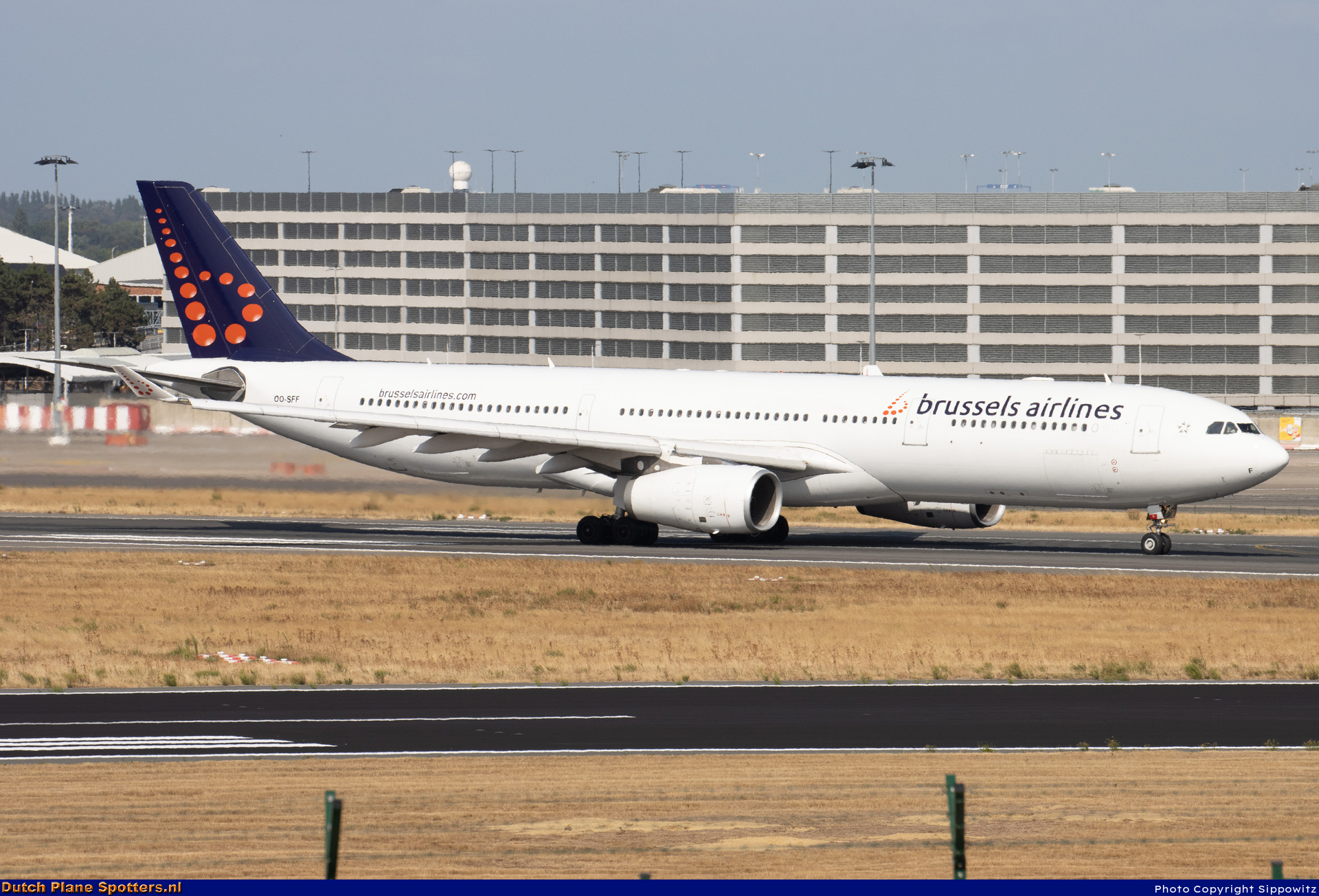 OO-SFF Airbus A330-300 Brussels Airlines by Sippowitz
