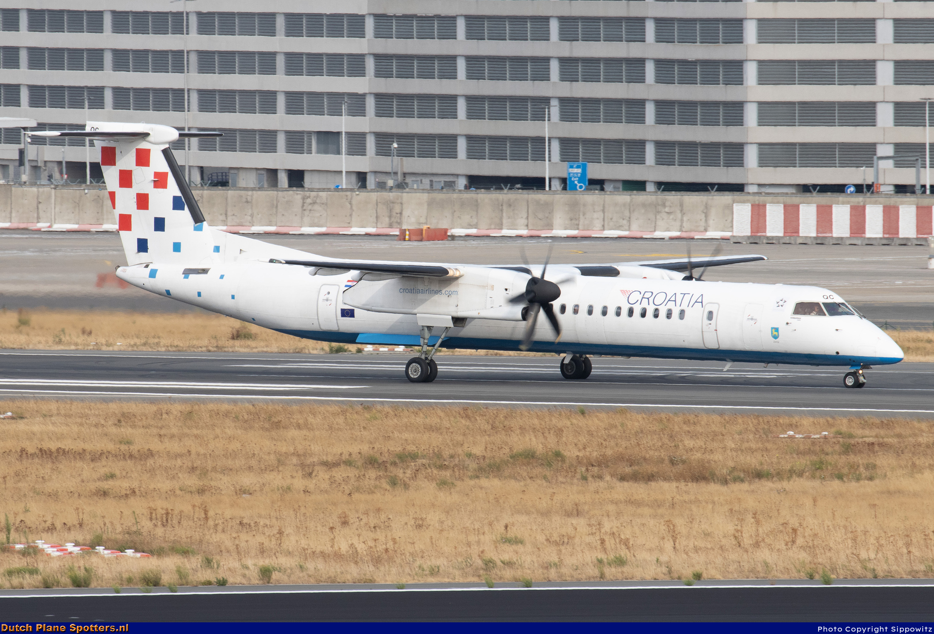 9A-CQC Bombardier Dash 8-Q400 Croatia Airlines by Sippowitz