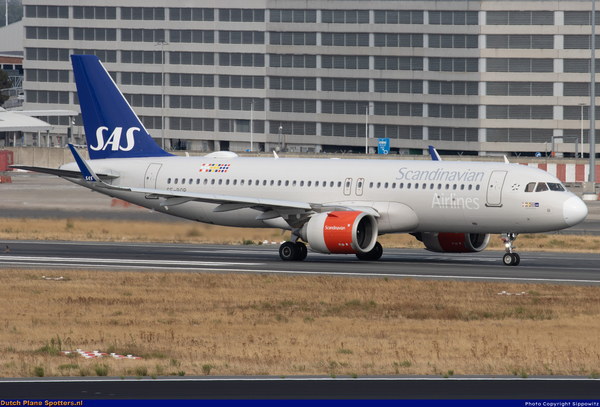 SE-ROP Airbus A320neo SAS Scandinavian Airlines by Sippowitz