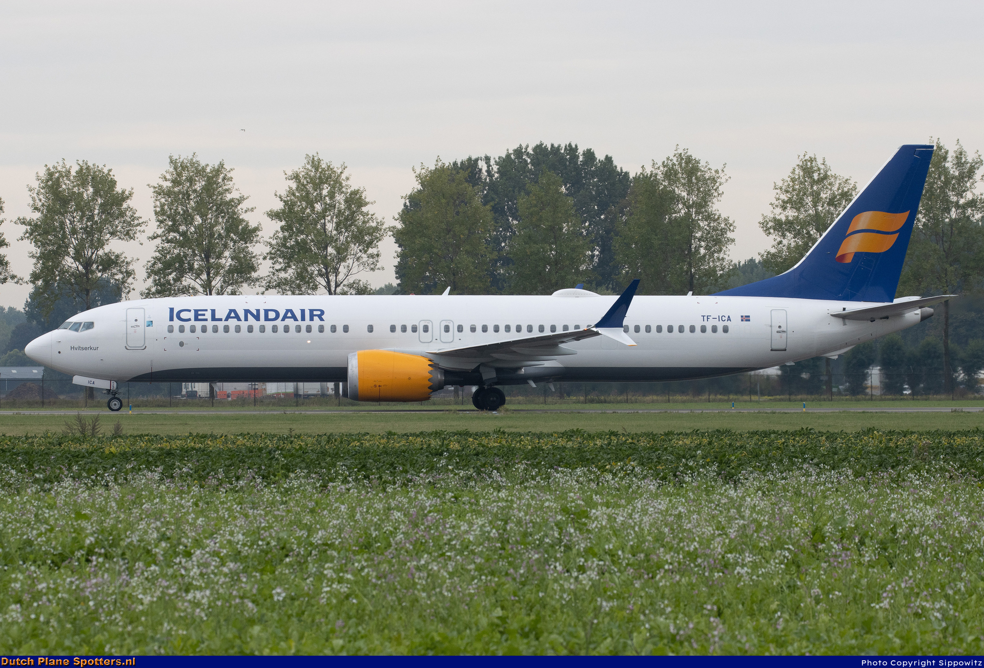 TF-ICA Boeing 737 MAX 9 Icelandair by Sippowitz