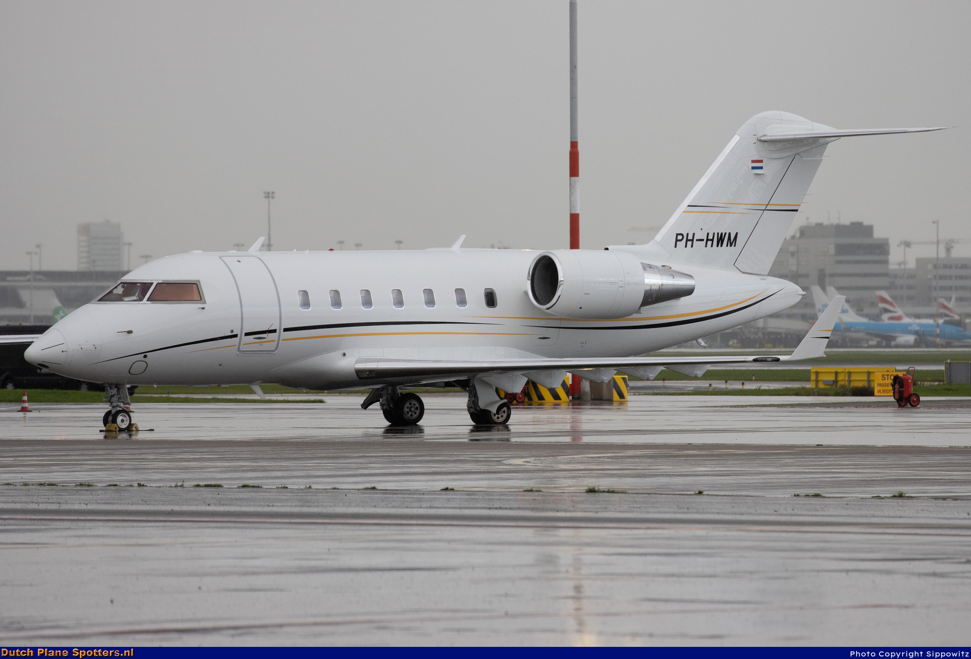 PH-HWM Bombardier Challenger 600 ASL Jet Services by Sippowitz