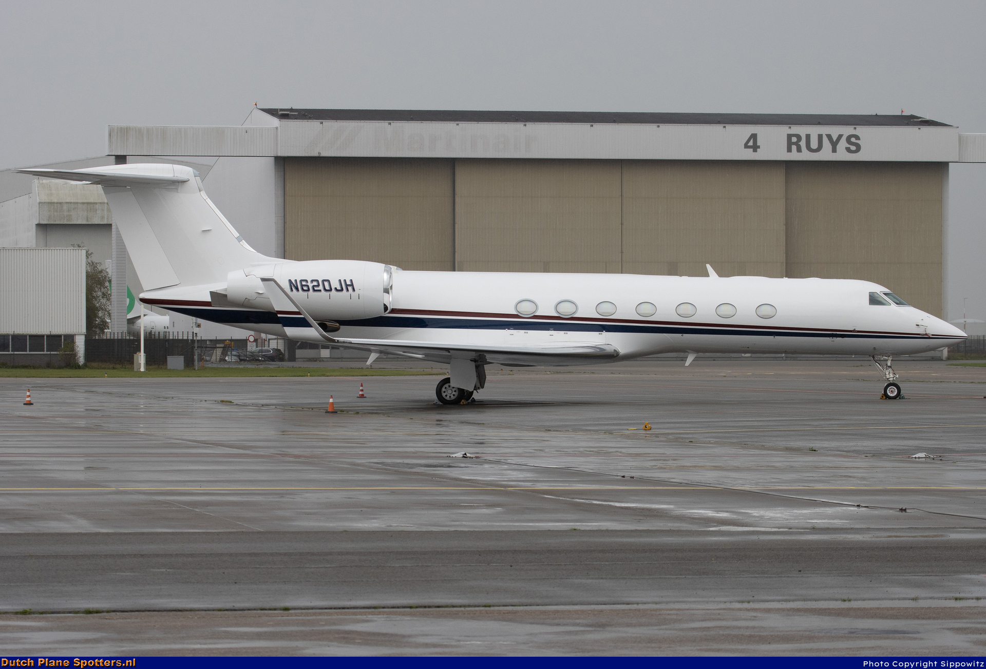 N620JH Gulfstream Aerospace G550 Private by Sippowitz