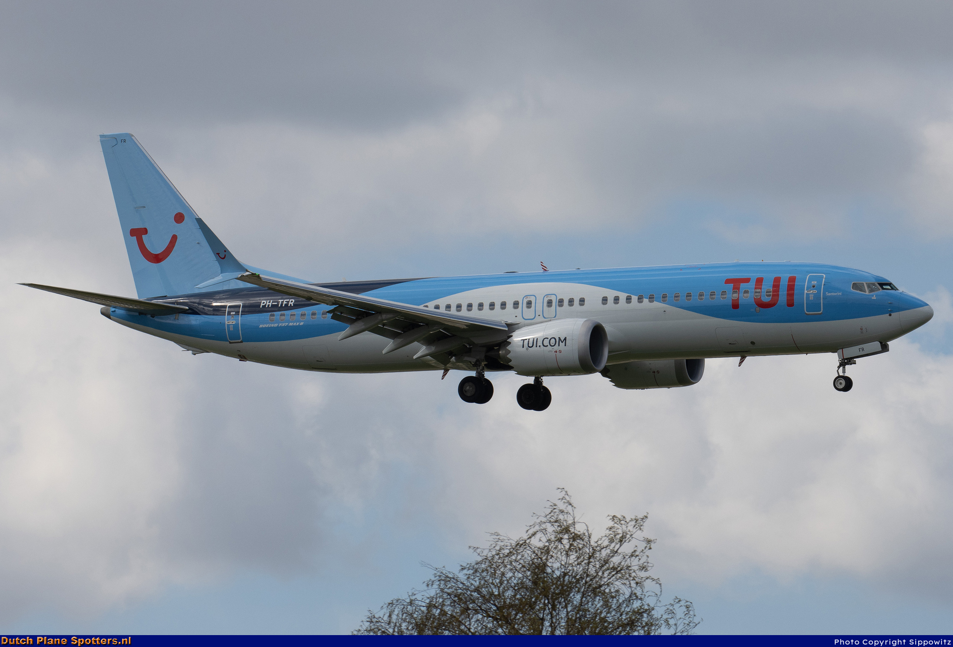 PH-TFR Boeing 737 MAX 8 TUI Airlines Netherlands by Sippowitz