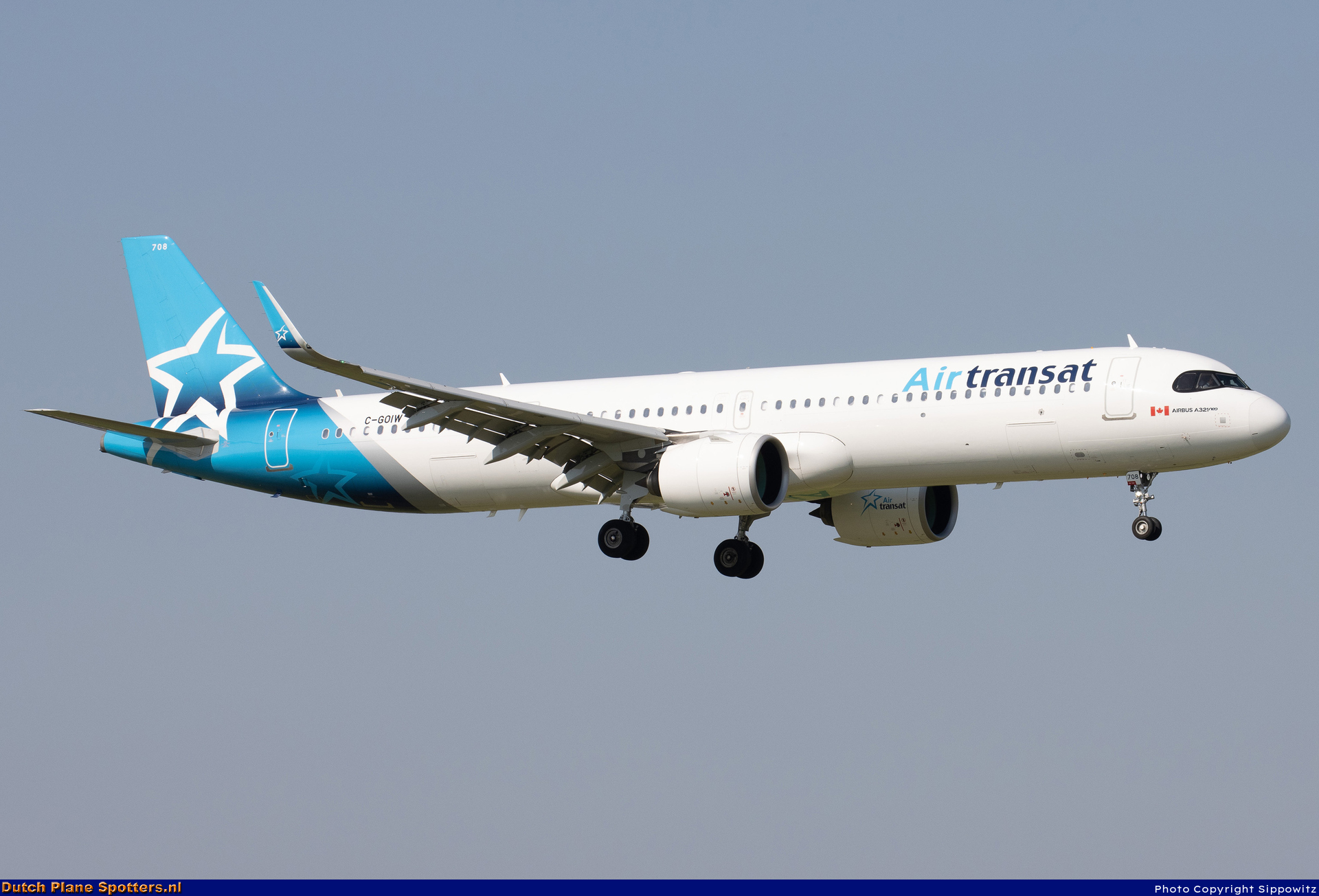 C-GOIW Airbus A321neo Air Transat by Sippowitz