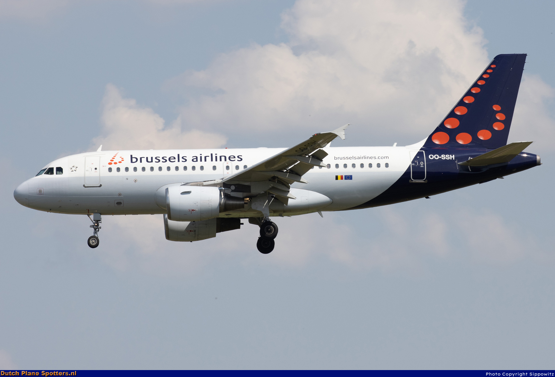 OO-SSH Airbus A319 Brussels Airlines by Sippowitz