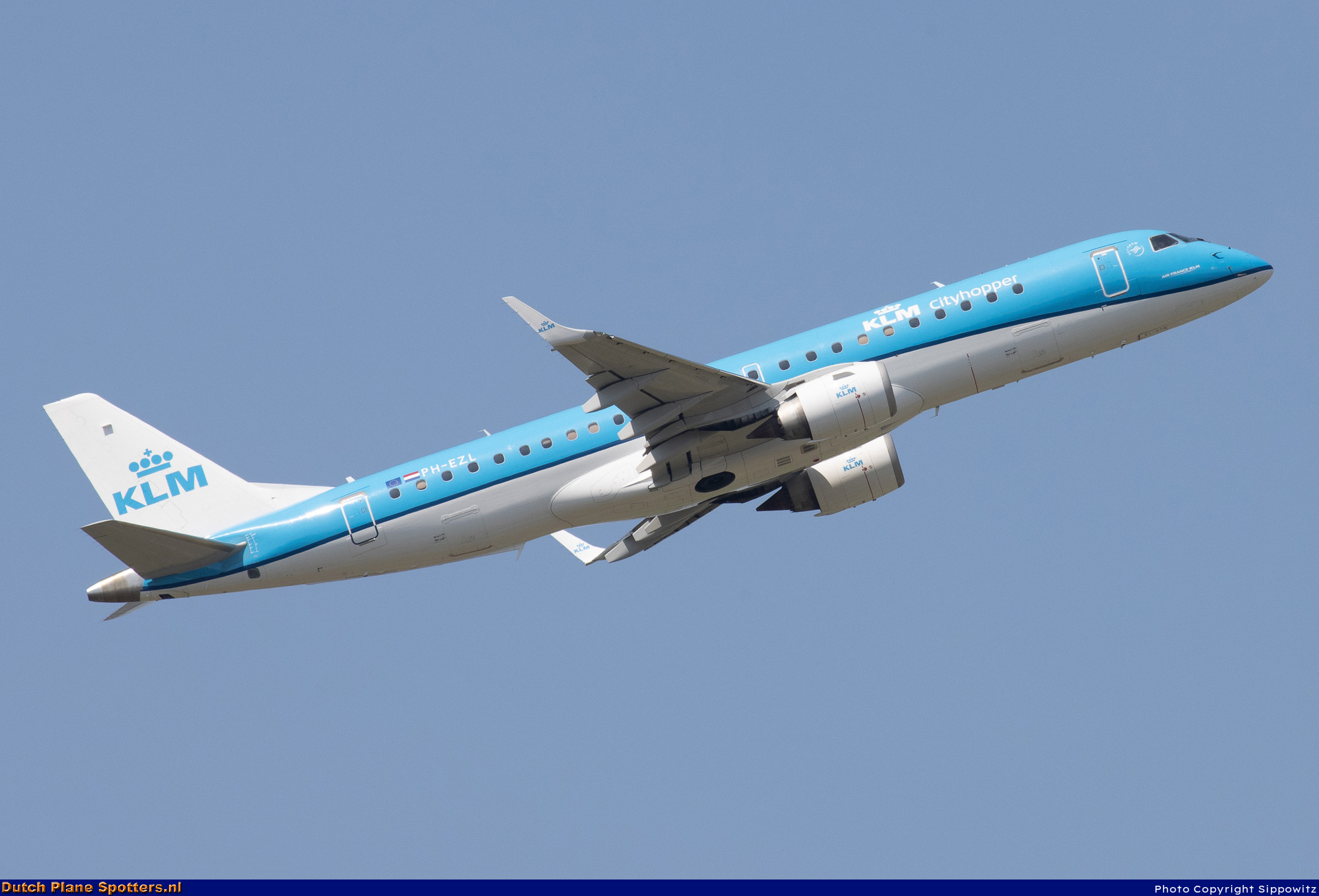 PH-EZL Embraer 190 KLM Cityhopper by Sippowitz