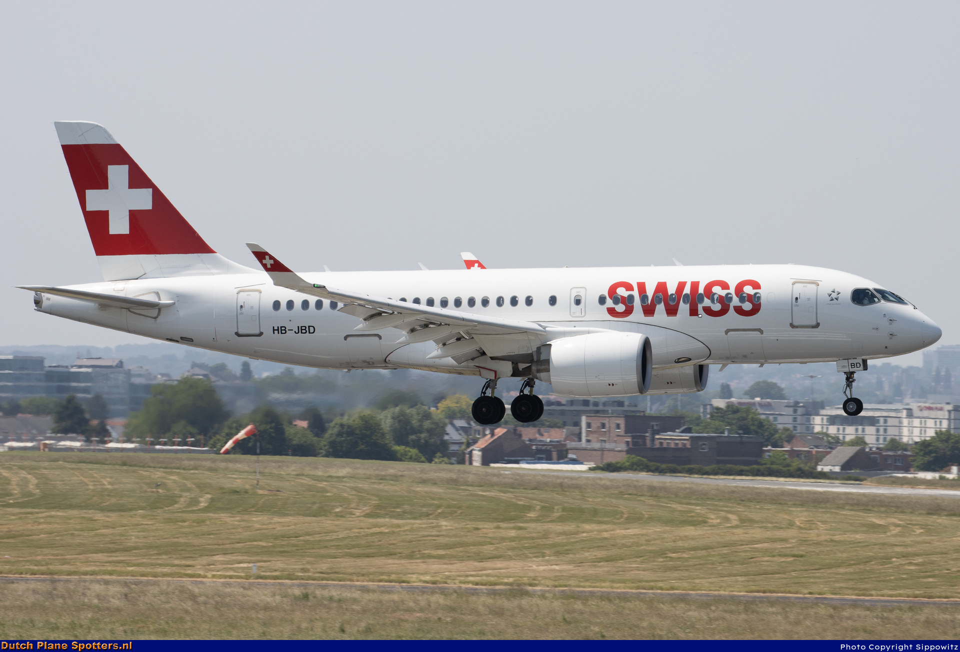 HB-JBD Airbus A220-100 Swiss International Air Lines by Sippowitz