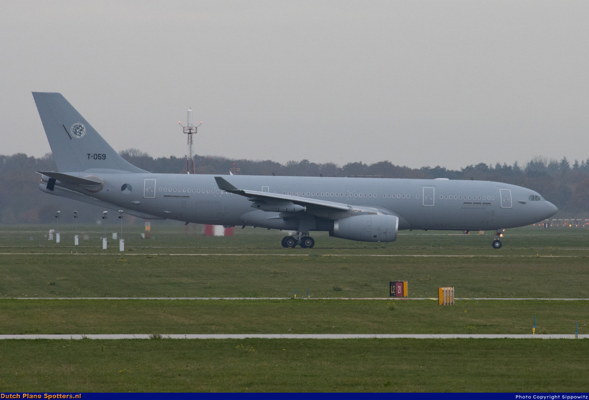 T-059 Airbus A330-200 (MRTT) MIL - Dutch Royal Air Force (MMF - Multinational Multi-Role Tanker Transport Fleet) by Sippowitz